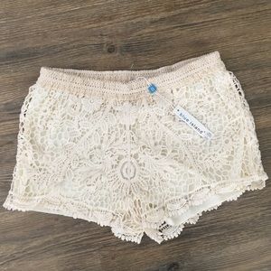 Moving Sale! : Ivory Crochet Lace Shorts